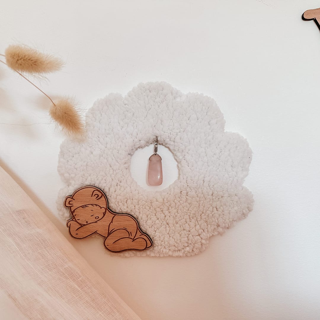 Doux coquillage avec pierre – Image 2