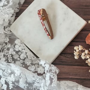 Barrette ajourée