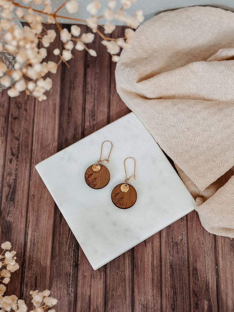 Boucles d'oreilles pendantes fleurs